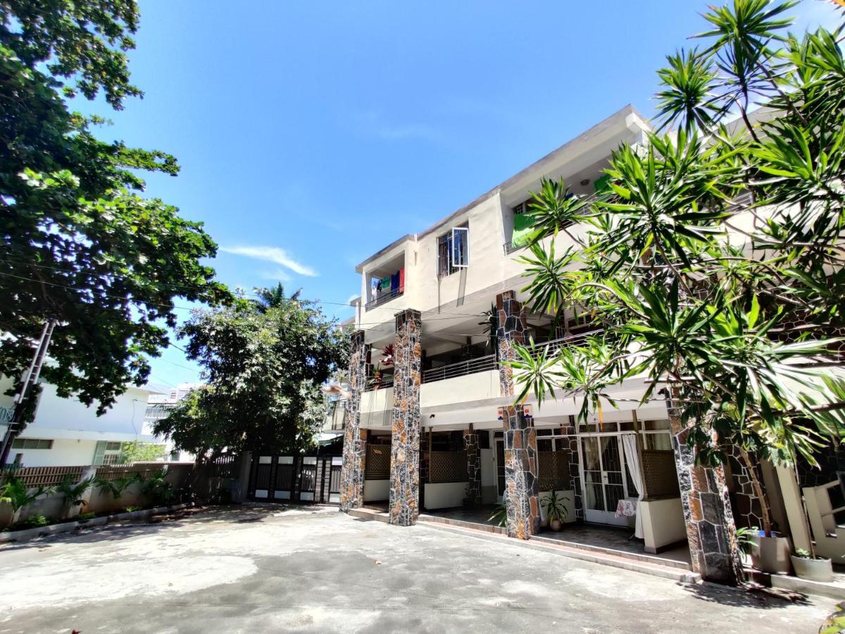 Pereybere Beach Apartments ภายนอก รูปภาพ